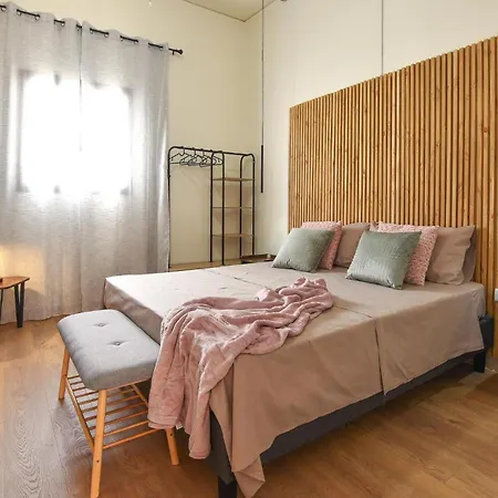 Apartment Awesome In Trappeto With Kitchen *